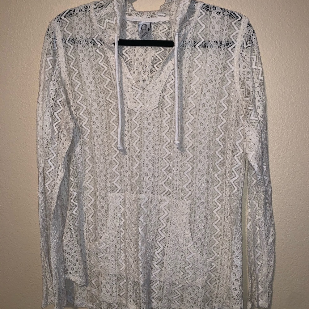 EMPYRE Long sleeve Laced Hoodie